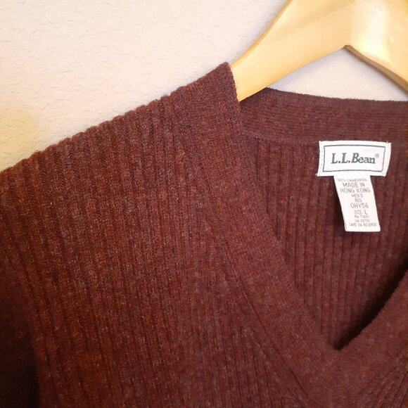 L.L. Bean Lambswool Sweater - Picture 4 of 10